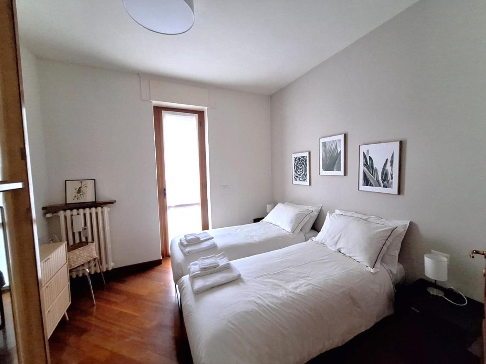 Charming Towers Guest House-Apartment Милан Экстерьер фото